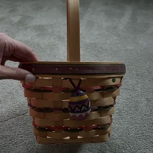 Large 1996 longaberger Easter basket